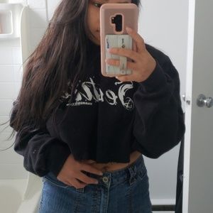 Black "Seattle Washington" Crop Hoodie